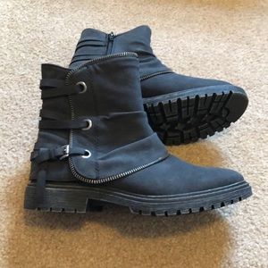 Very G short biker boots